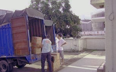 中班體育游戲教案《小貓搬家》含反思