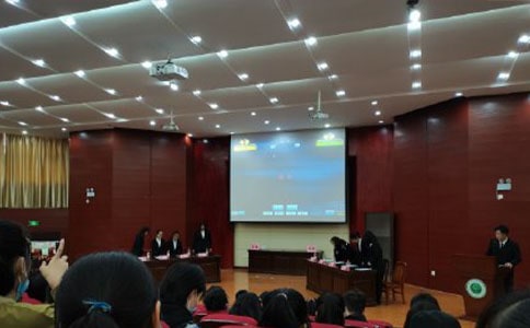 һ�����ʵ��qՓِ����