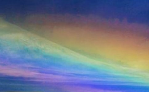 心中的彩虹初三作文