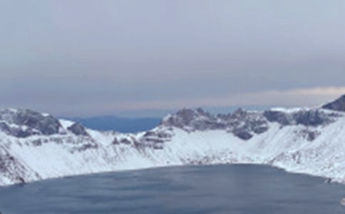 描寫長白山作文