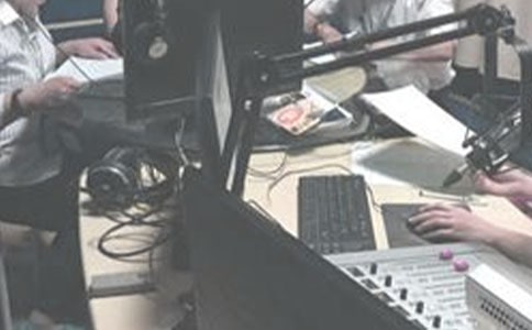 ��_�������Y