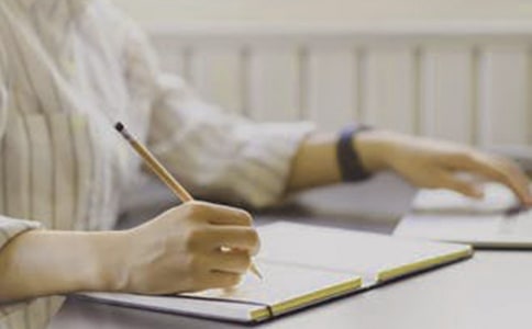 �������Z(y��)䛡��x��м��\15ƪ