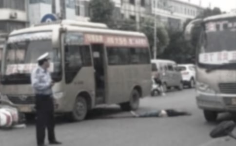 �|(zh��)�ɱ������϶��h(hu��n)·�W��܇�c���˽�ͨ�¹��J(r��n)��