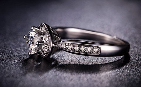 神奇的戒指童話作文