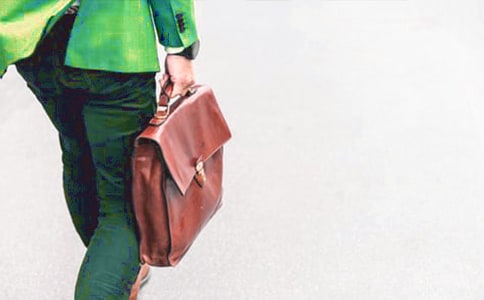 大學(xué)生就業(yè)問題的調(diào)研報(bào)告