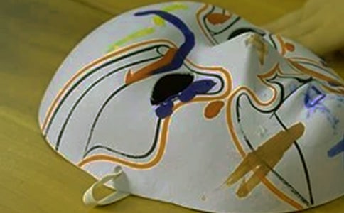 中班美術(shù)臉譜教案