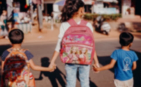 ���µ����؃�ͯ�������Y(ji��)