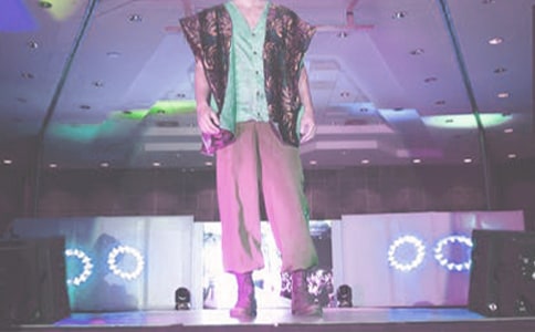 家長(zhǎng)智慧鈣片:模特