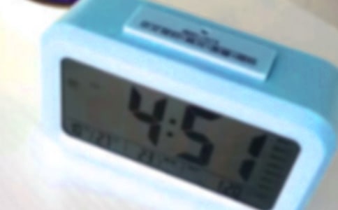 (四年級)調(diào)皮的小鬧鐘