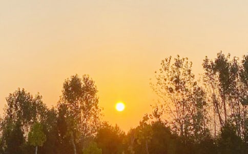 【熱】海上日出作文