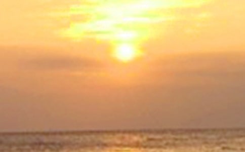 描寫日出日落的句子