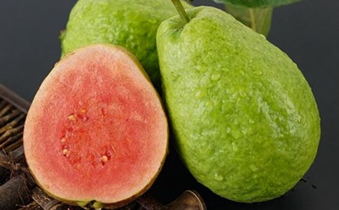 石榴樹優(yōu)秀作文