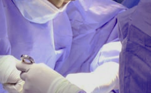 �����g����