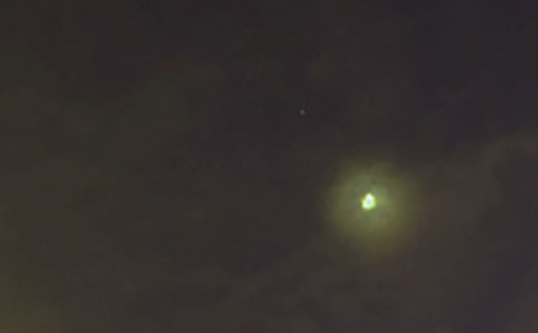 經(jīng)典治愈晚安句子(精選40句)