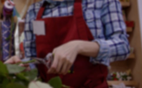 �������Tλ���˹������Y(ji��)4ƪ