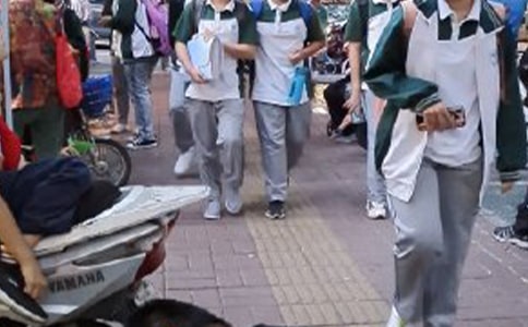 中學生記敘文寫作指導淺談