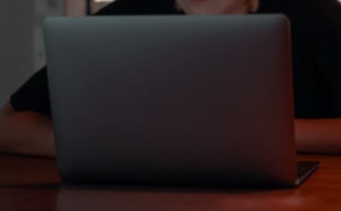 �}���ϰ��꿂�Y