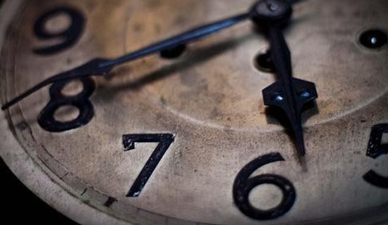 時間過得快的成語大全