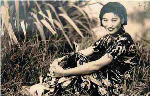 ����������